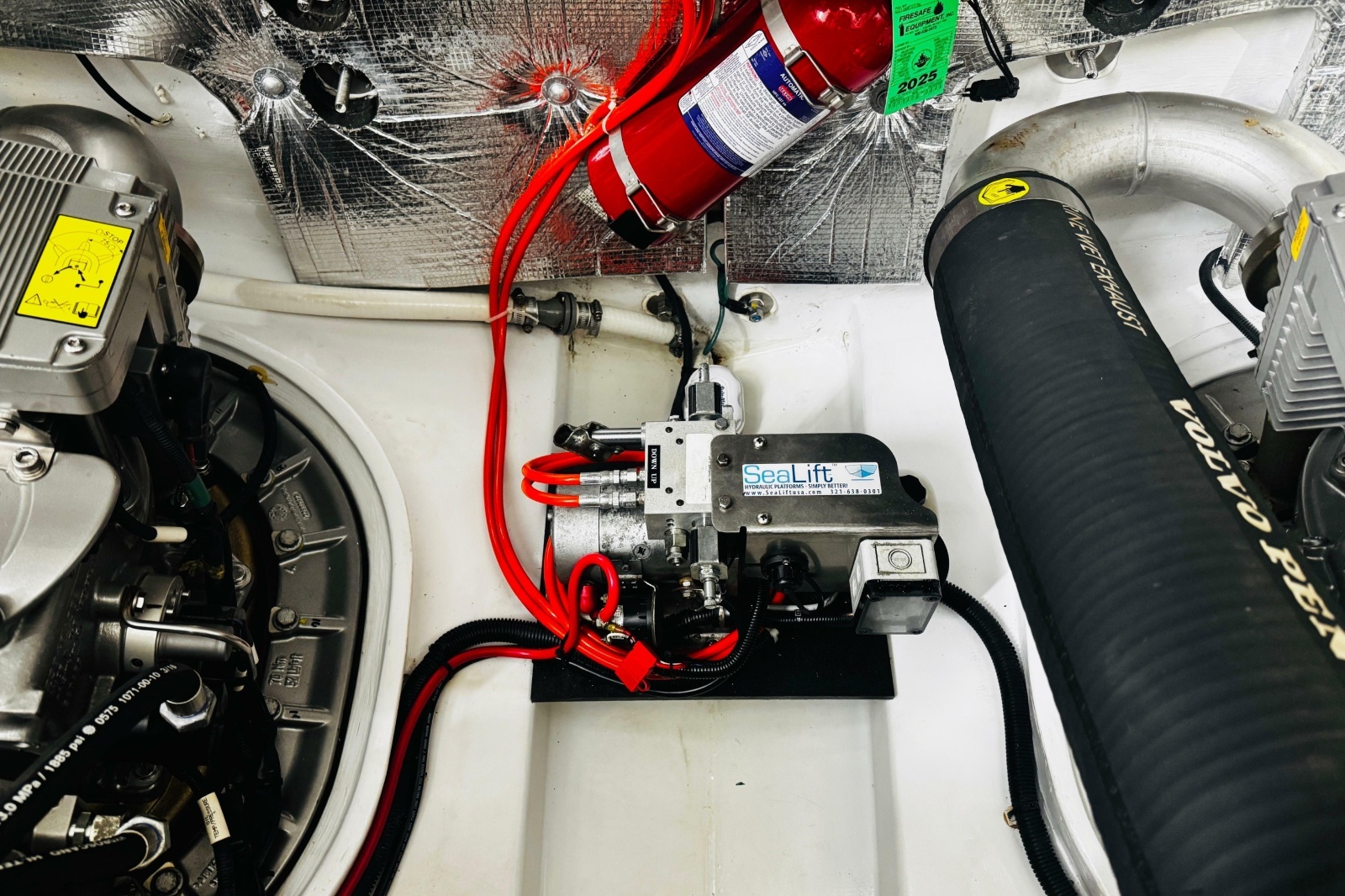 La Lee 40ft MJM Yacht For Sale