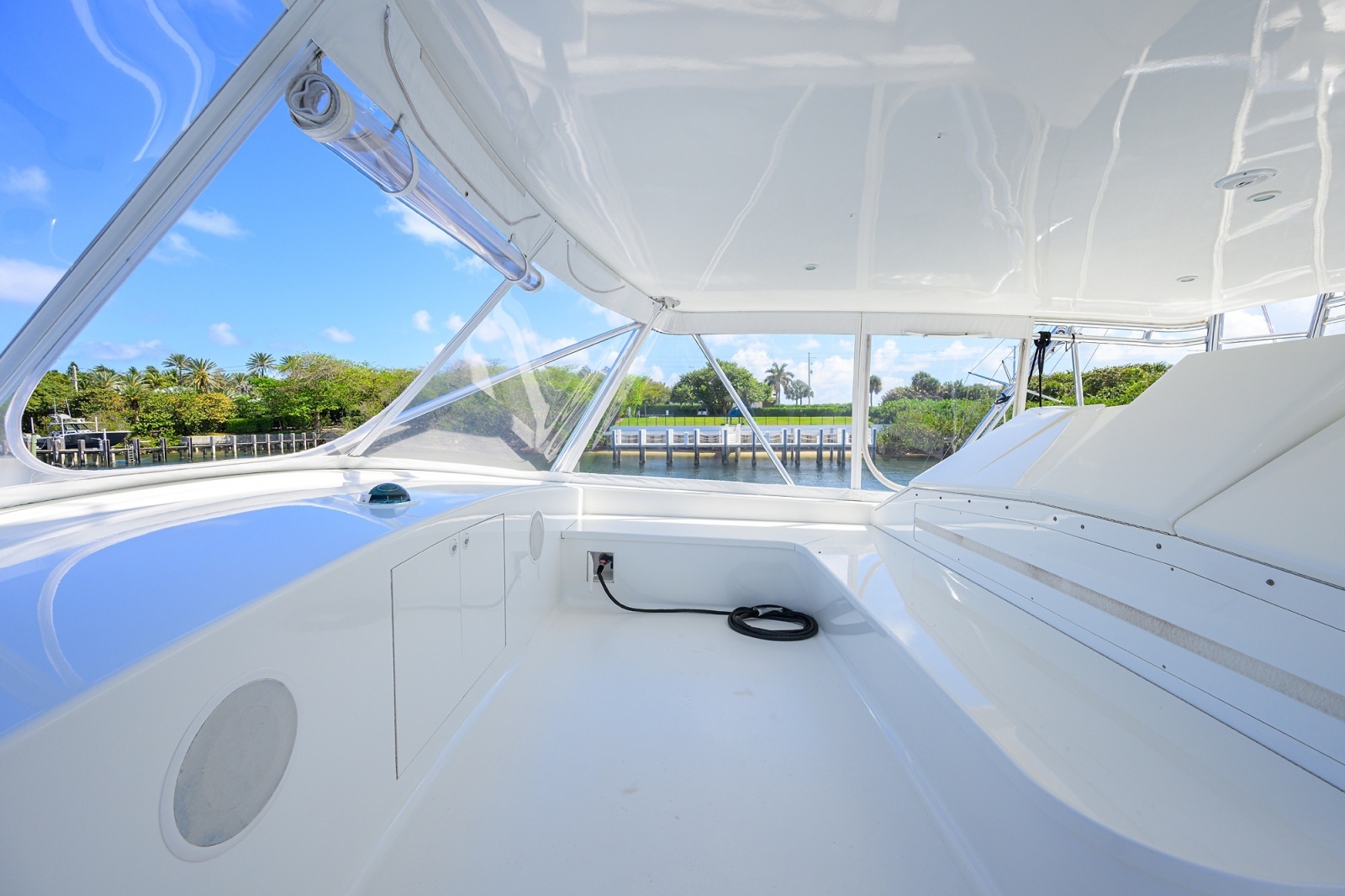 65ft American Custom Yachts Yacht For Sale