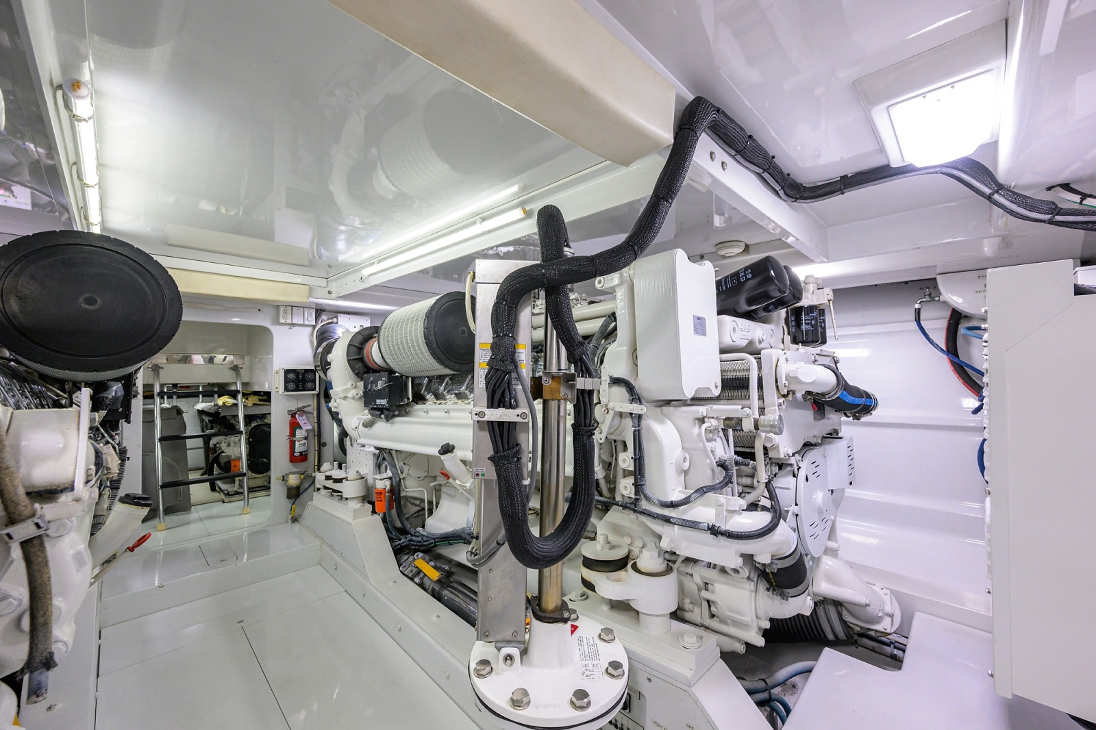 65' 2003 American Custom Yachts 