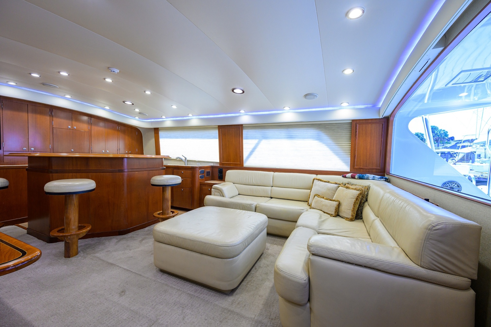 65' 2003 American Custom Yachts 