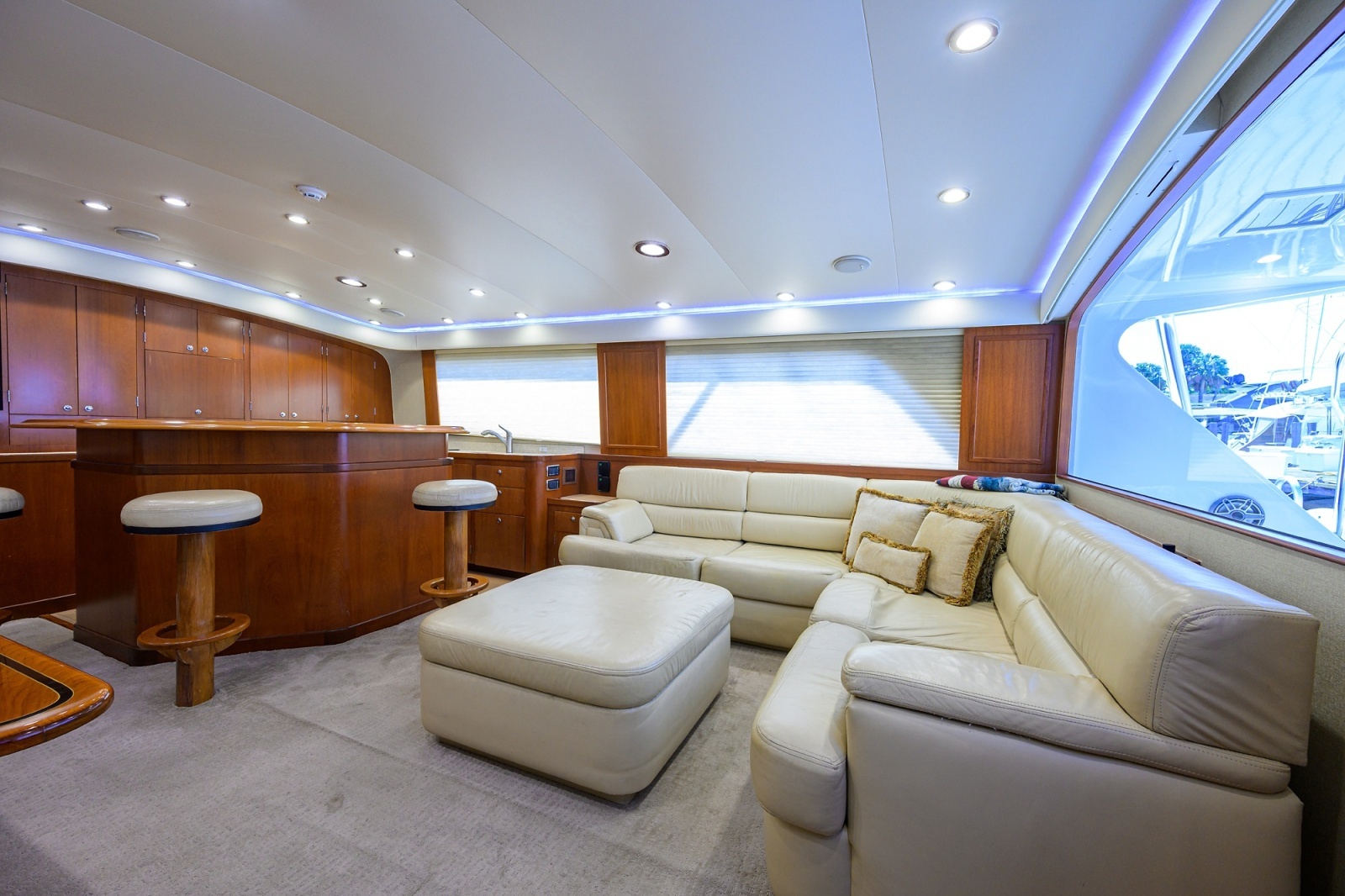 65ft American Custom Yachts Yacht For Sale
