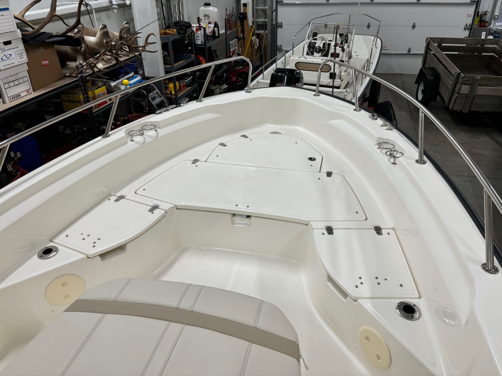 25ft Boston Whaler Yacht For Sale