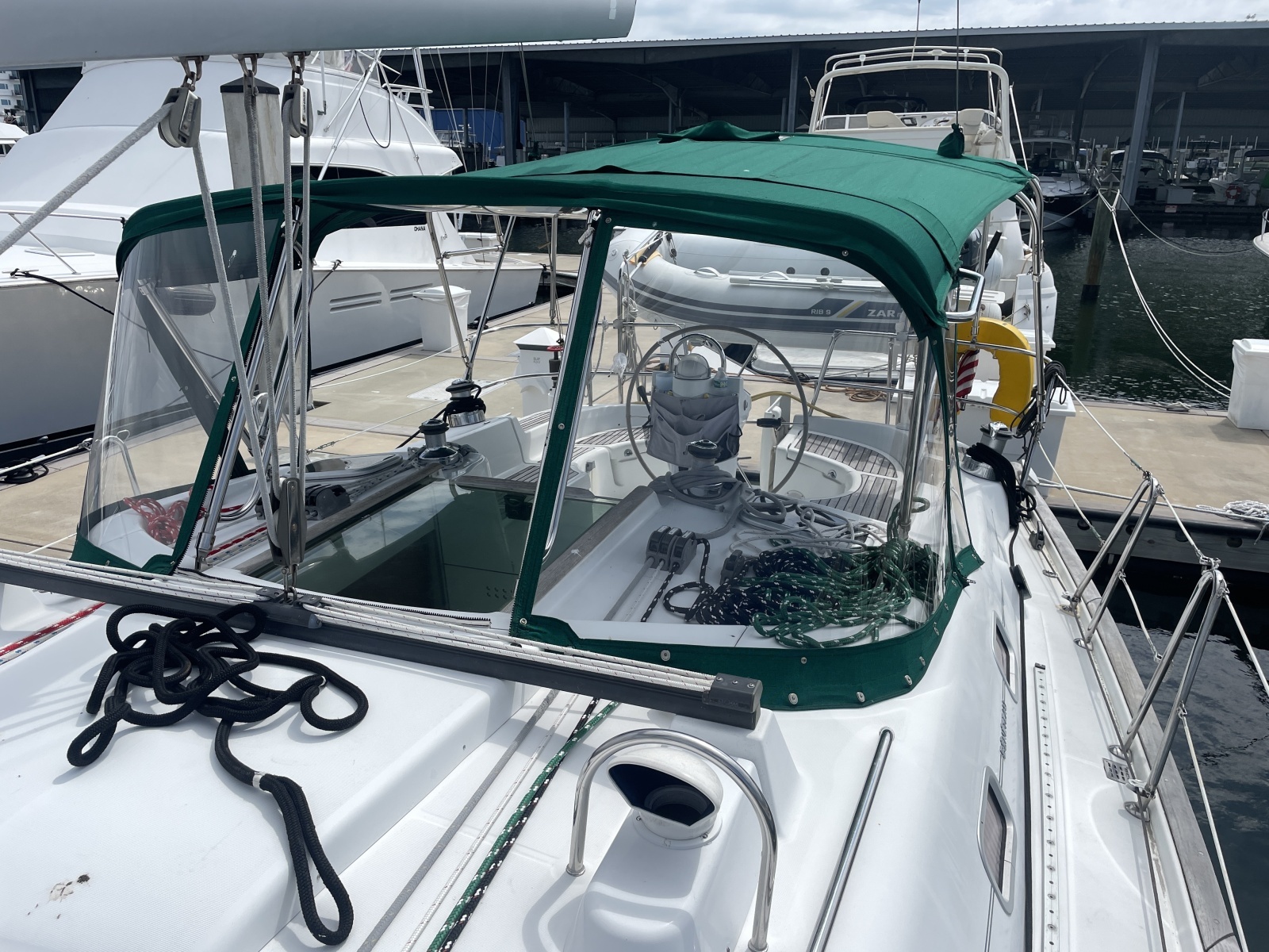 2007 Beneteau 423