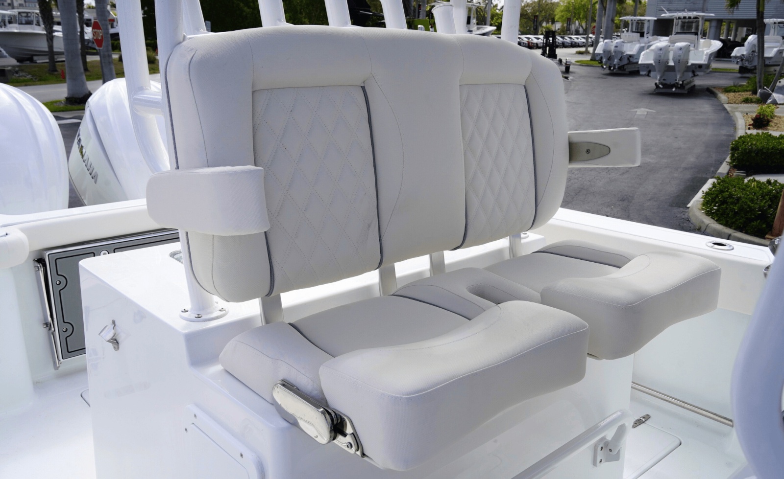 28' 2026 Sea Hunt Gamefish 28FS