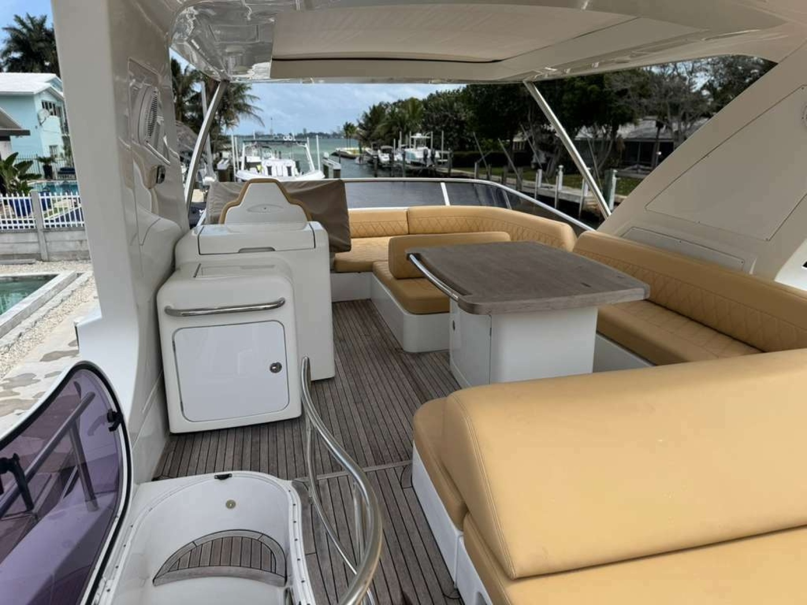 64' 2014 Azimut 64