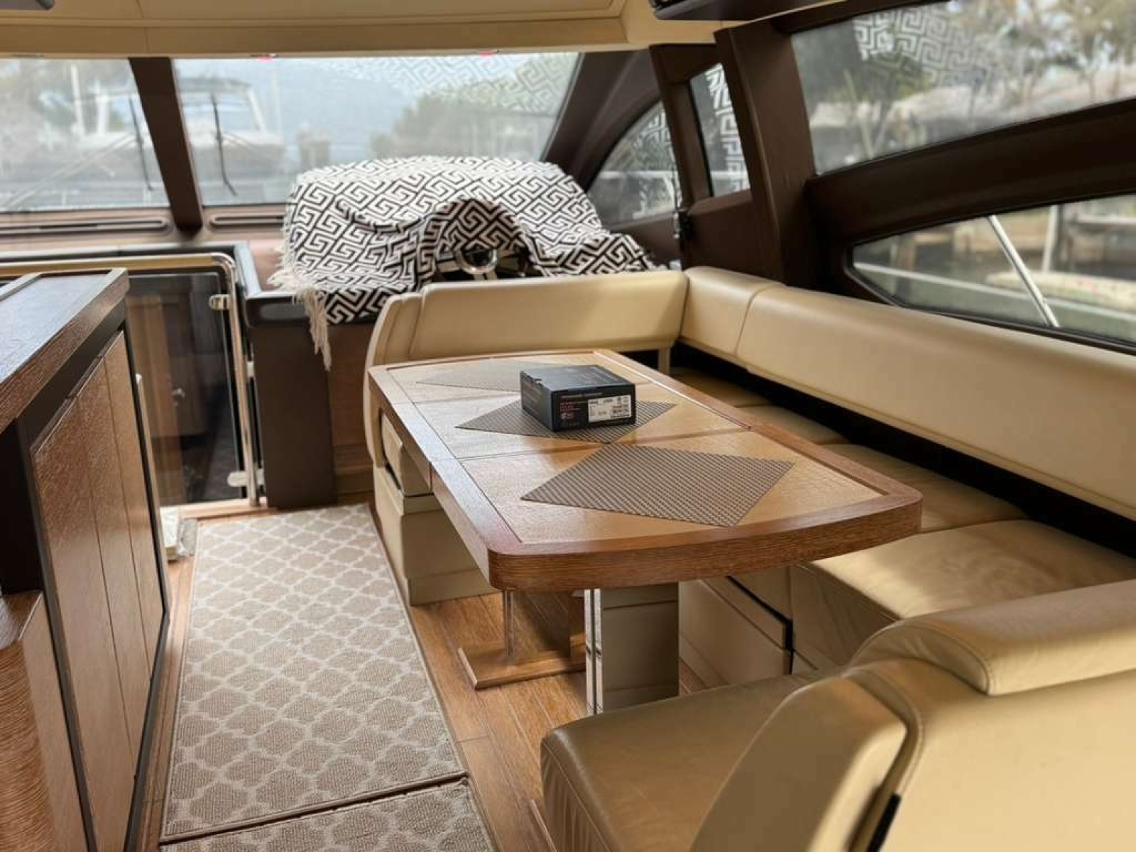 64' 2014 Azimut 64