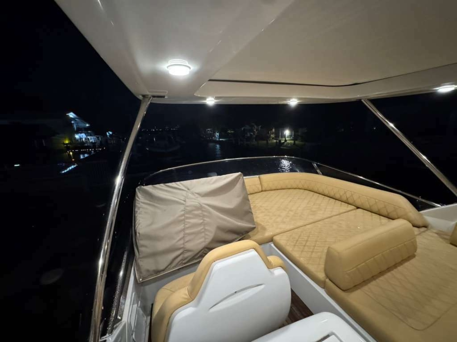 64' 2014 Azimut 64
