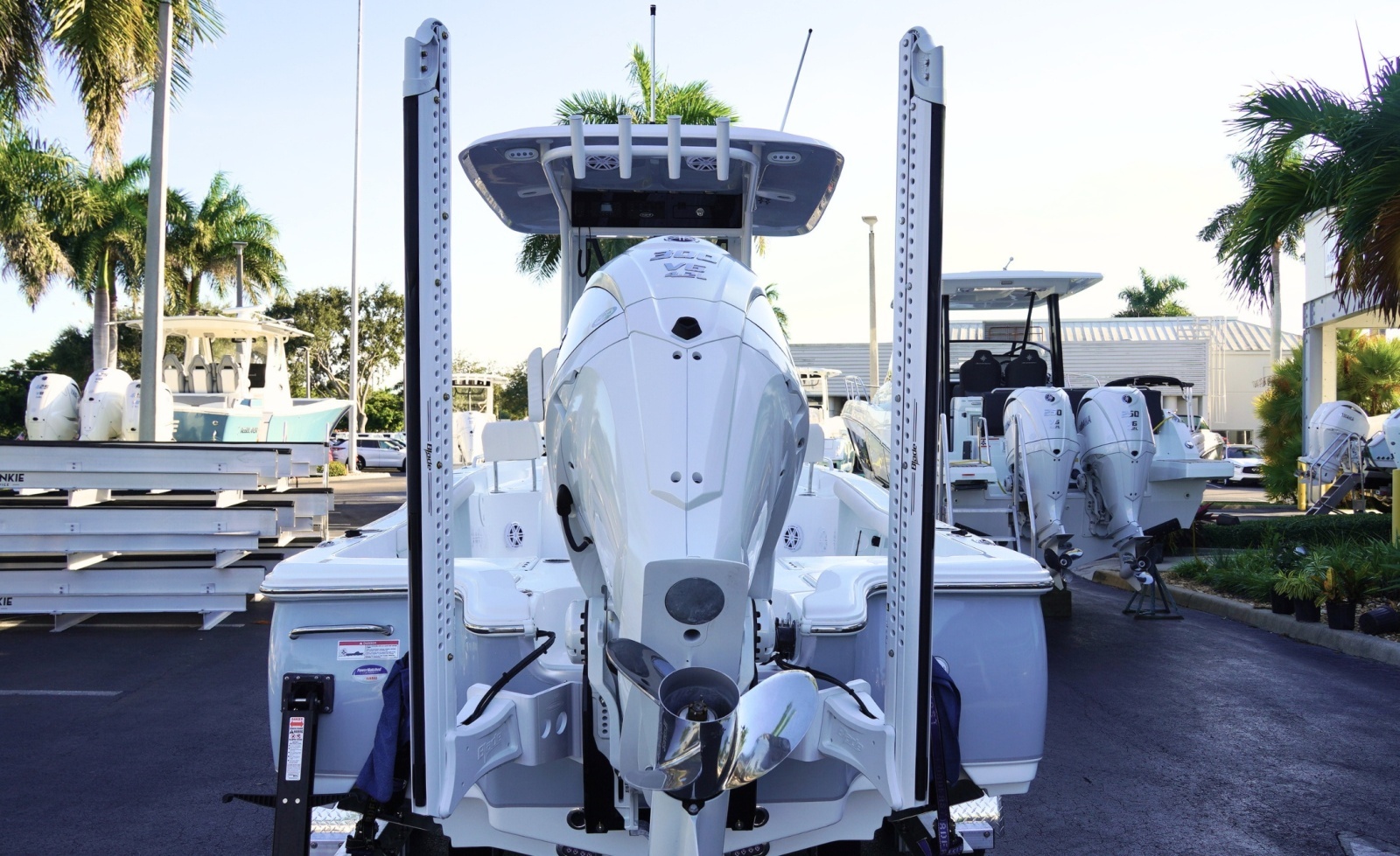 25ft Sea Hunt Yacht For Sale