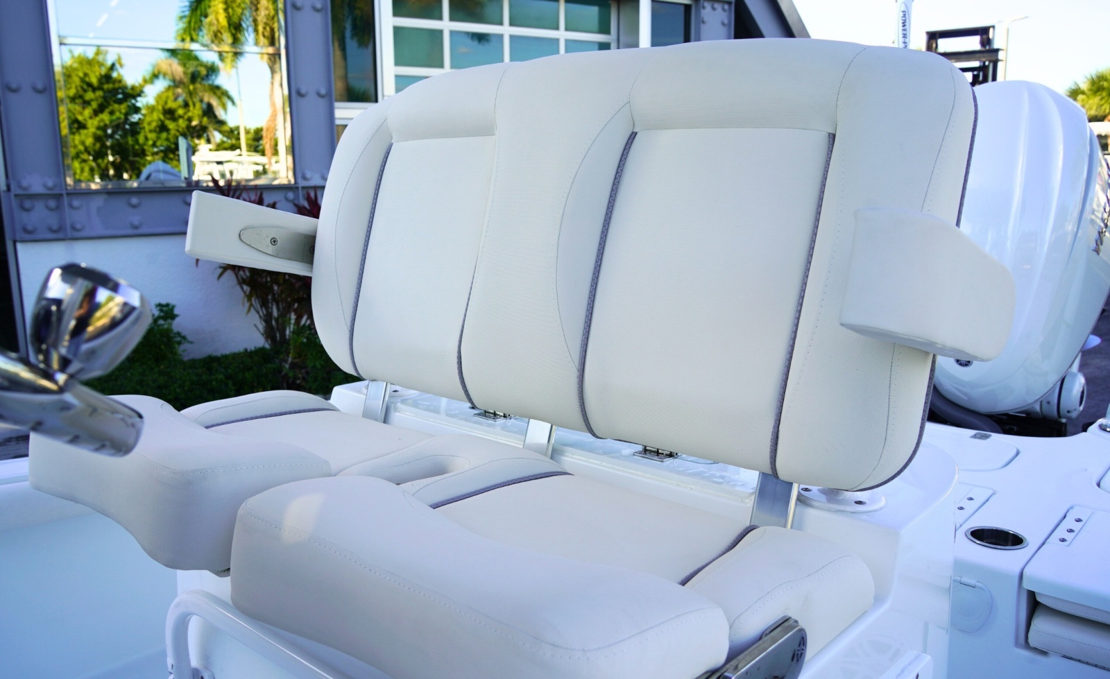 25ft Sea Hunt Yacht For Sale