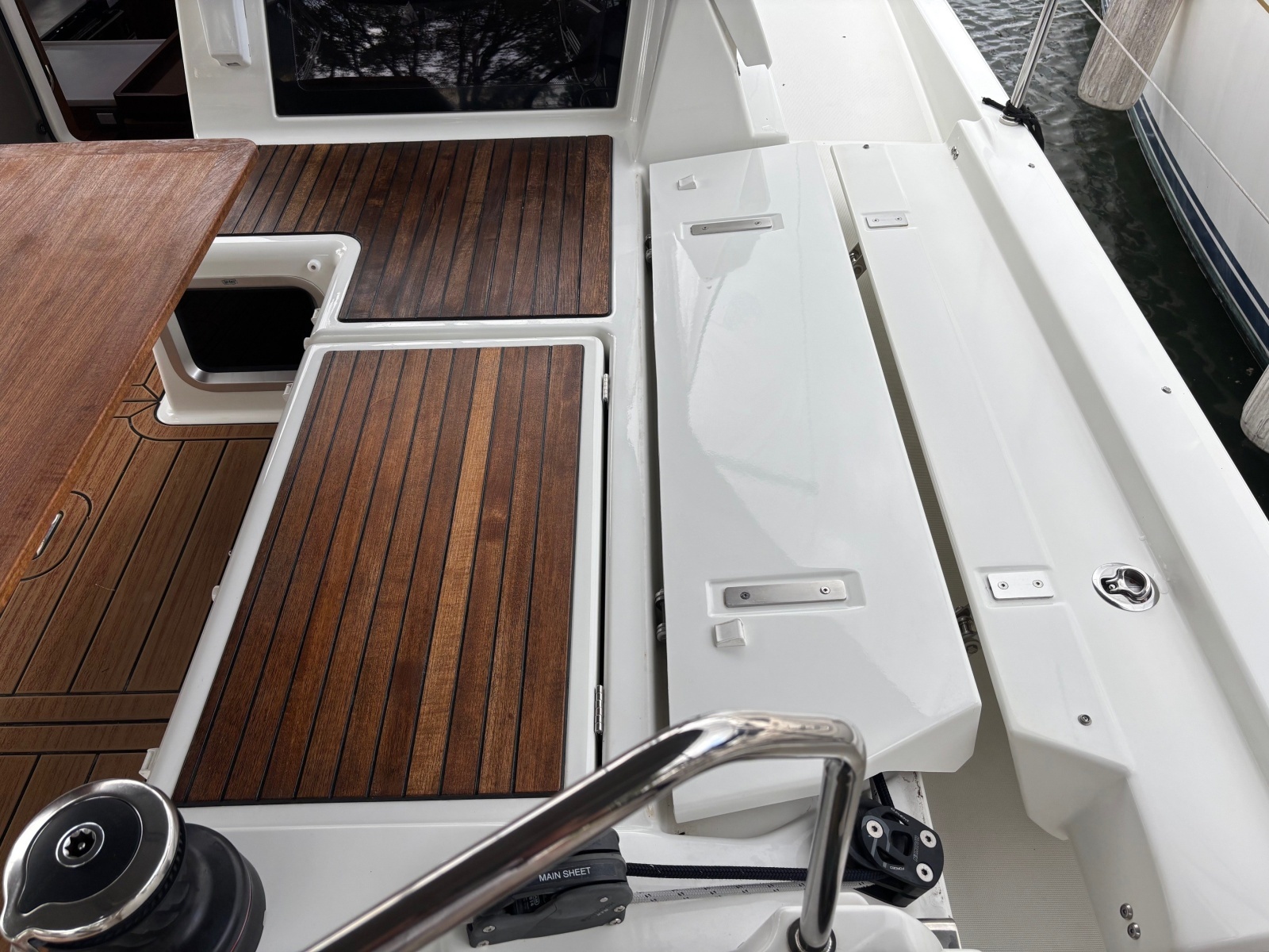 CAVU 44ft Jeanneau Yacht For Sale
