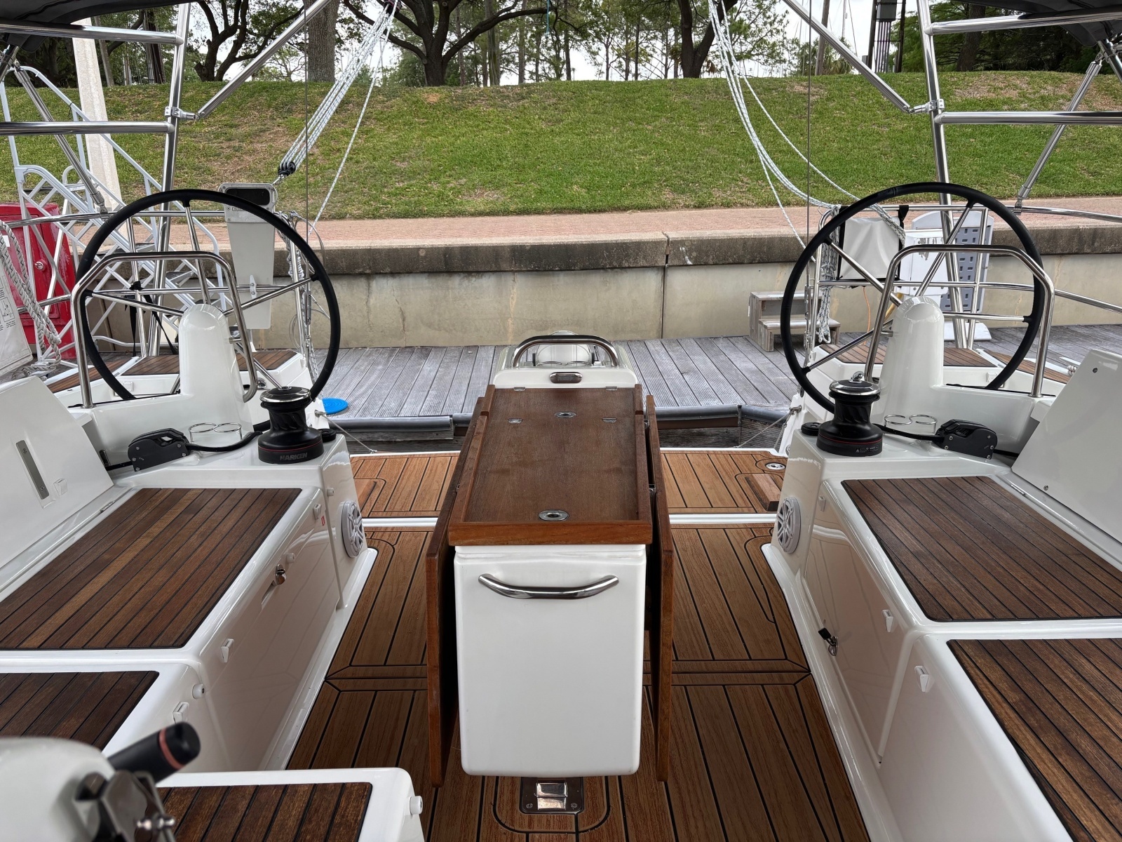 CAVU 44ft Jeanneau Yacht For Sale
