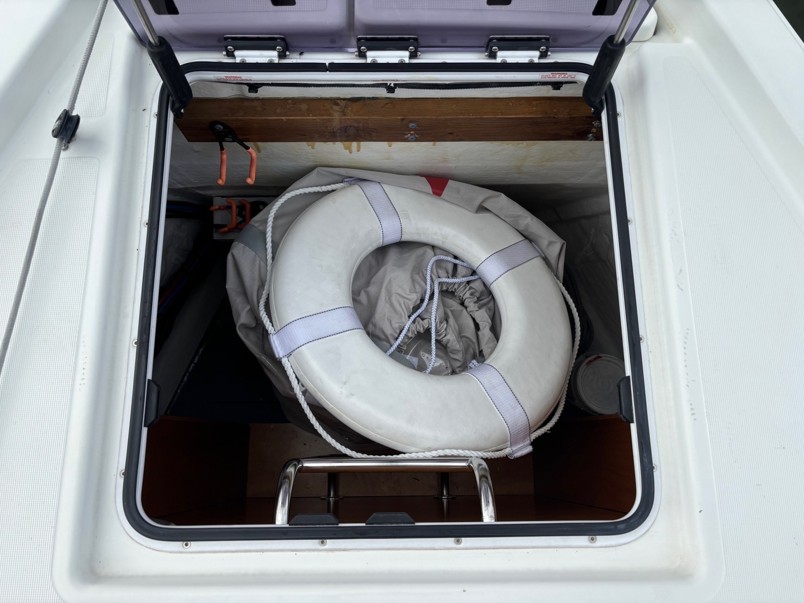 CAVU 44ft Jeanneau Yacht For Sale
