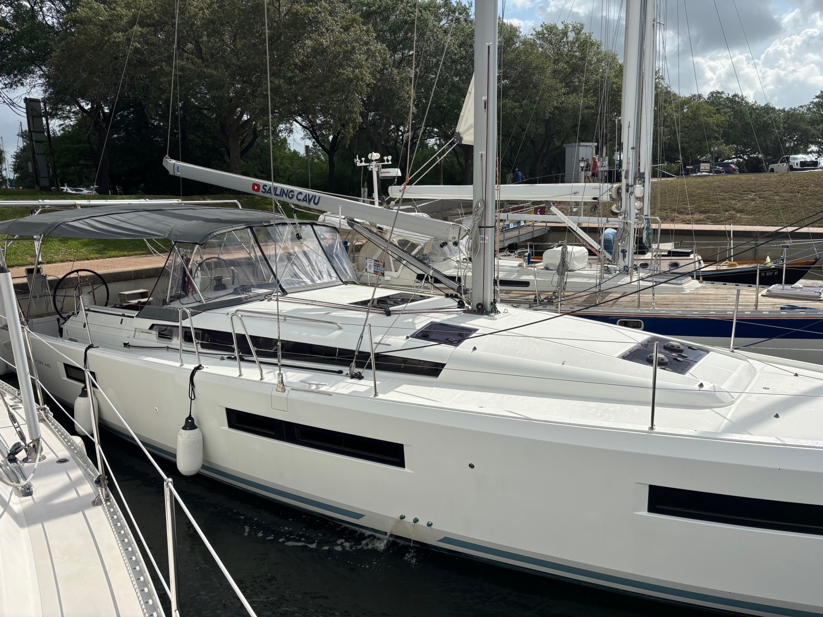 CAVU 44ft Jeanneau Yacht For Sale