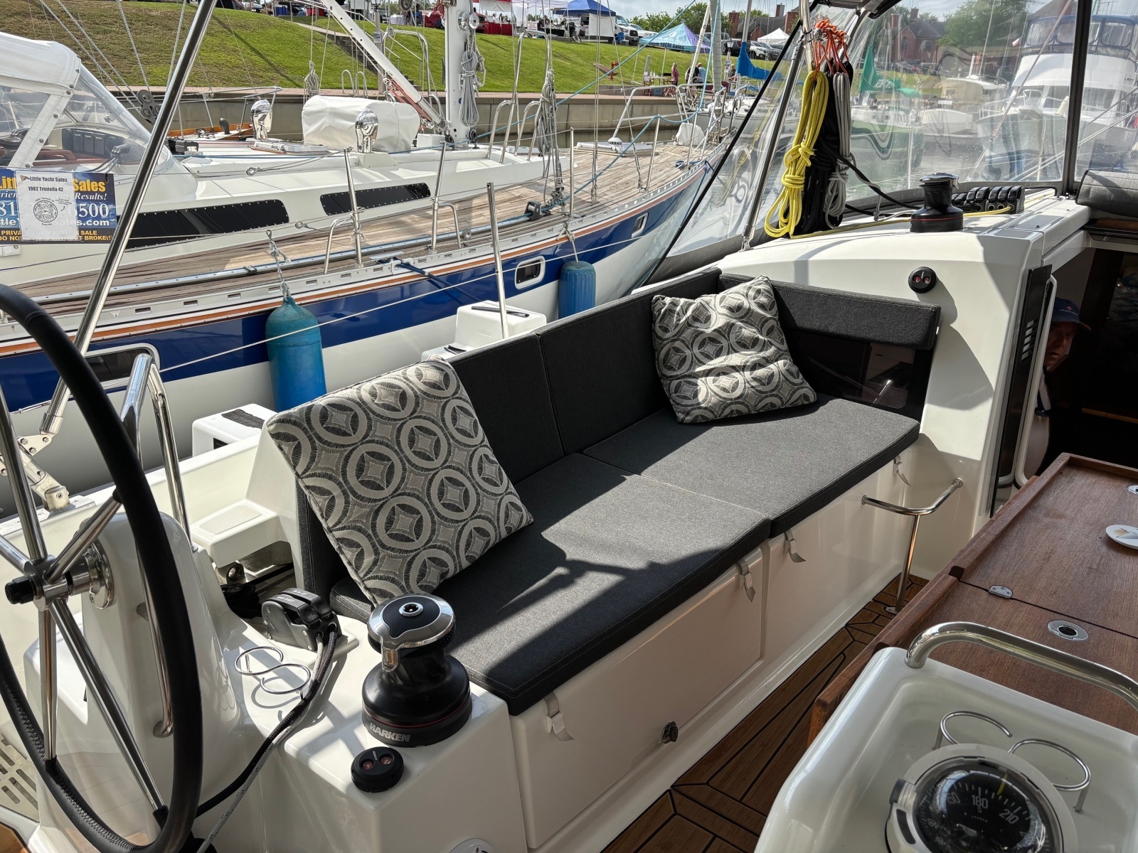CAVU 44ft Jeanneau Yacht For Sale