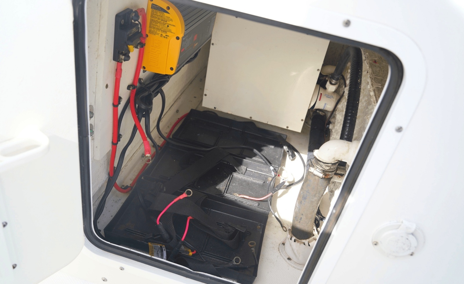 29ft Sea Hunt Yacht For Sale