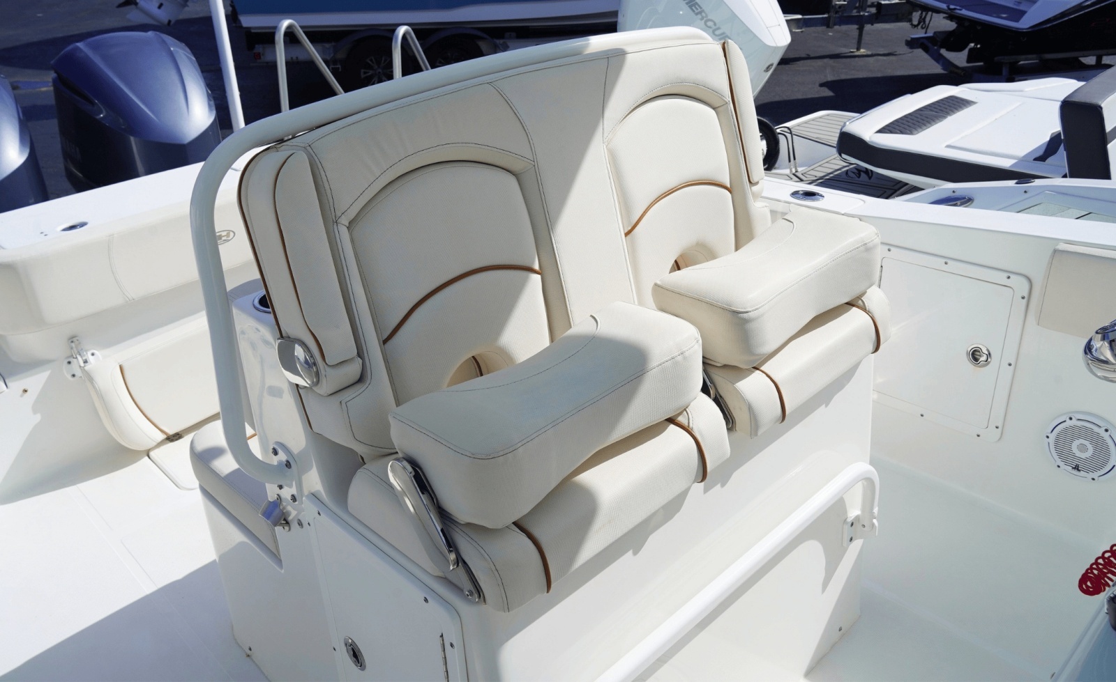 29ft Sea Hunt Yacht For Sale