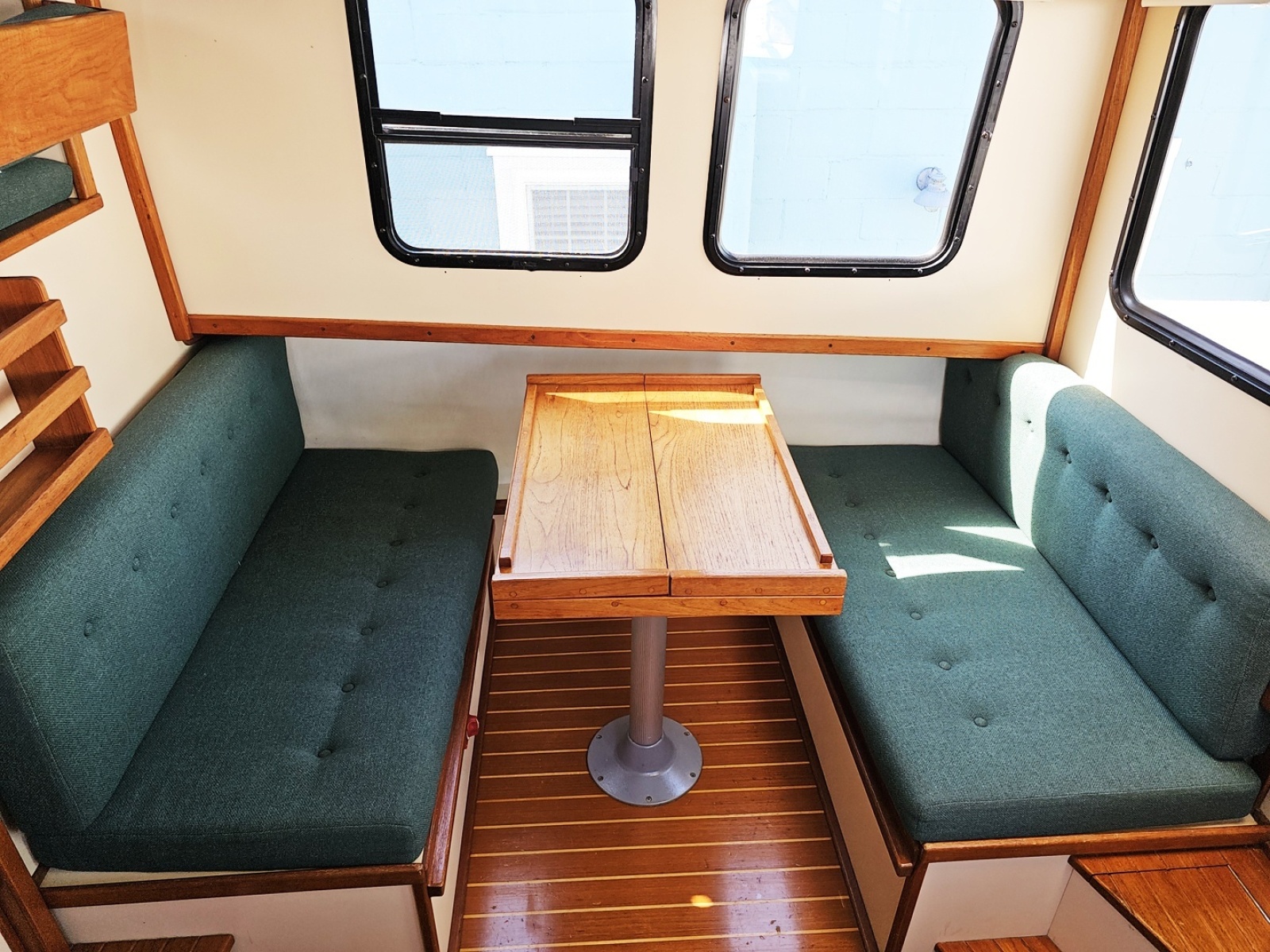 1996 Nordic Tugs 26