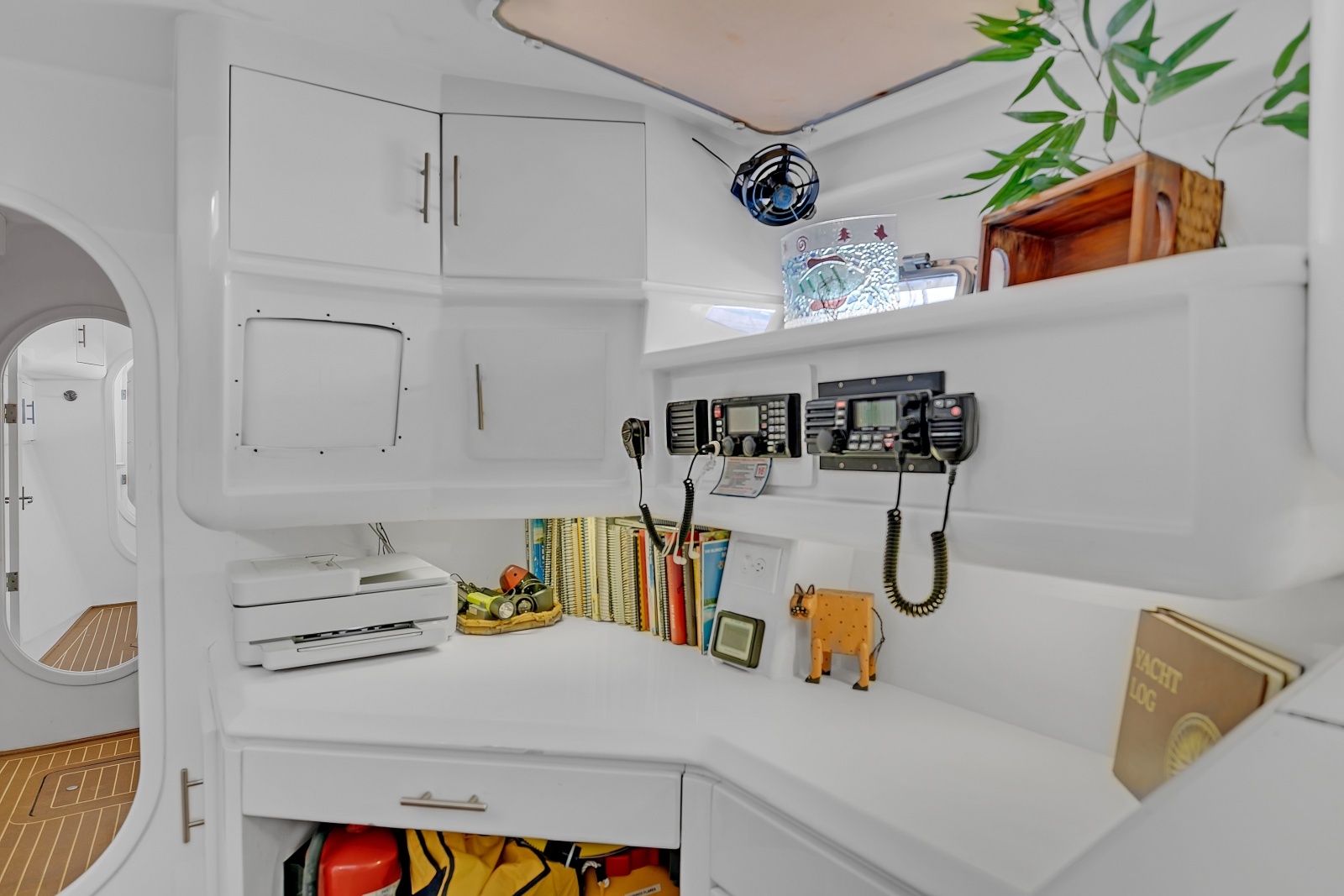 Cat s Meow 78ft Kelsall Yacht For Sale