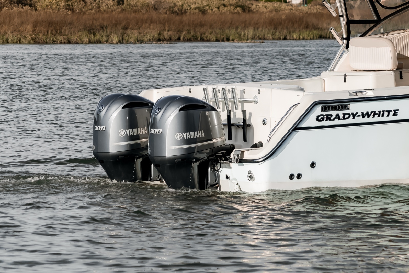 33ft Grady White Yacht For Sale