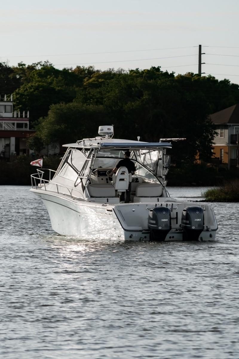 33ft Grady White Yacht For Sale