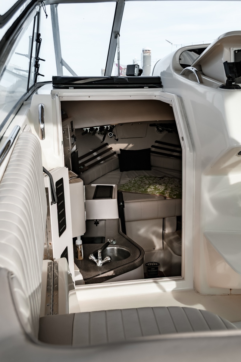 33ft Grady White Yacht For Sale