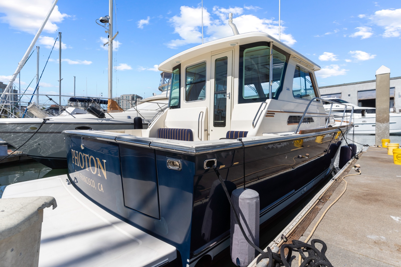 42' 2007 Sabre 42 Express Hardback