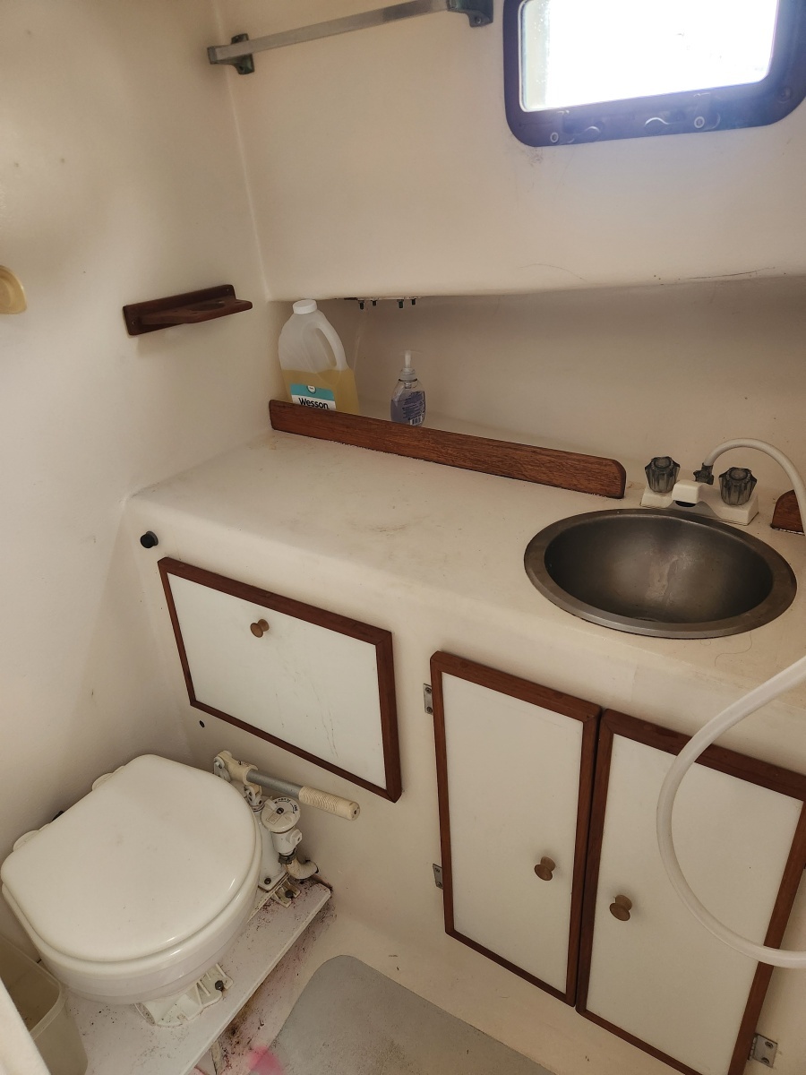 Red Sky 31ft Duffy Yacht For Sale