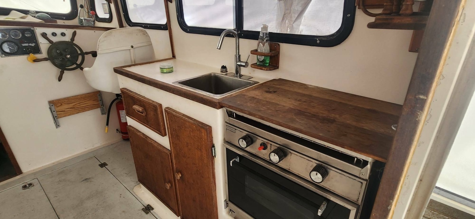 Red Sky 31ft Duffy Yacht For Sale