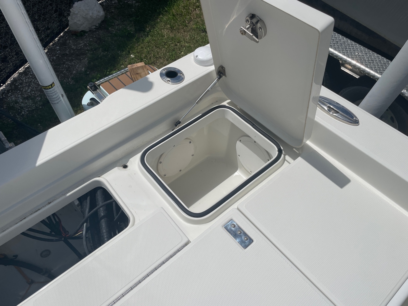 25ft Ranger Yacht For Sale