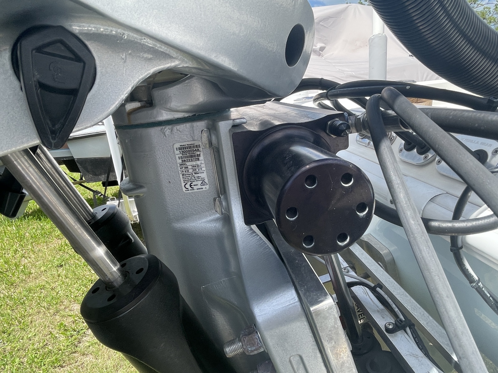 25' 2022 Ranger 2510 Bay