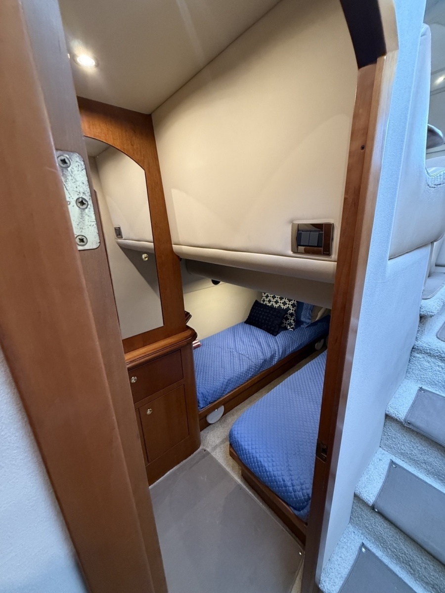 CAVU 46ft Cruisers Yachts Yacht For Sale