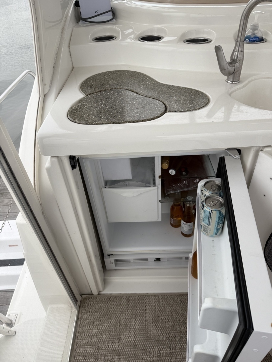 CAVU 46ft Cruisers Yachts Yacht For Sale