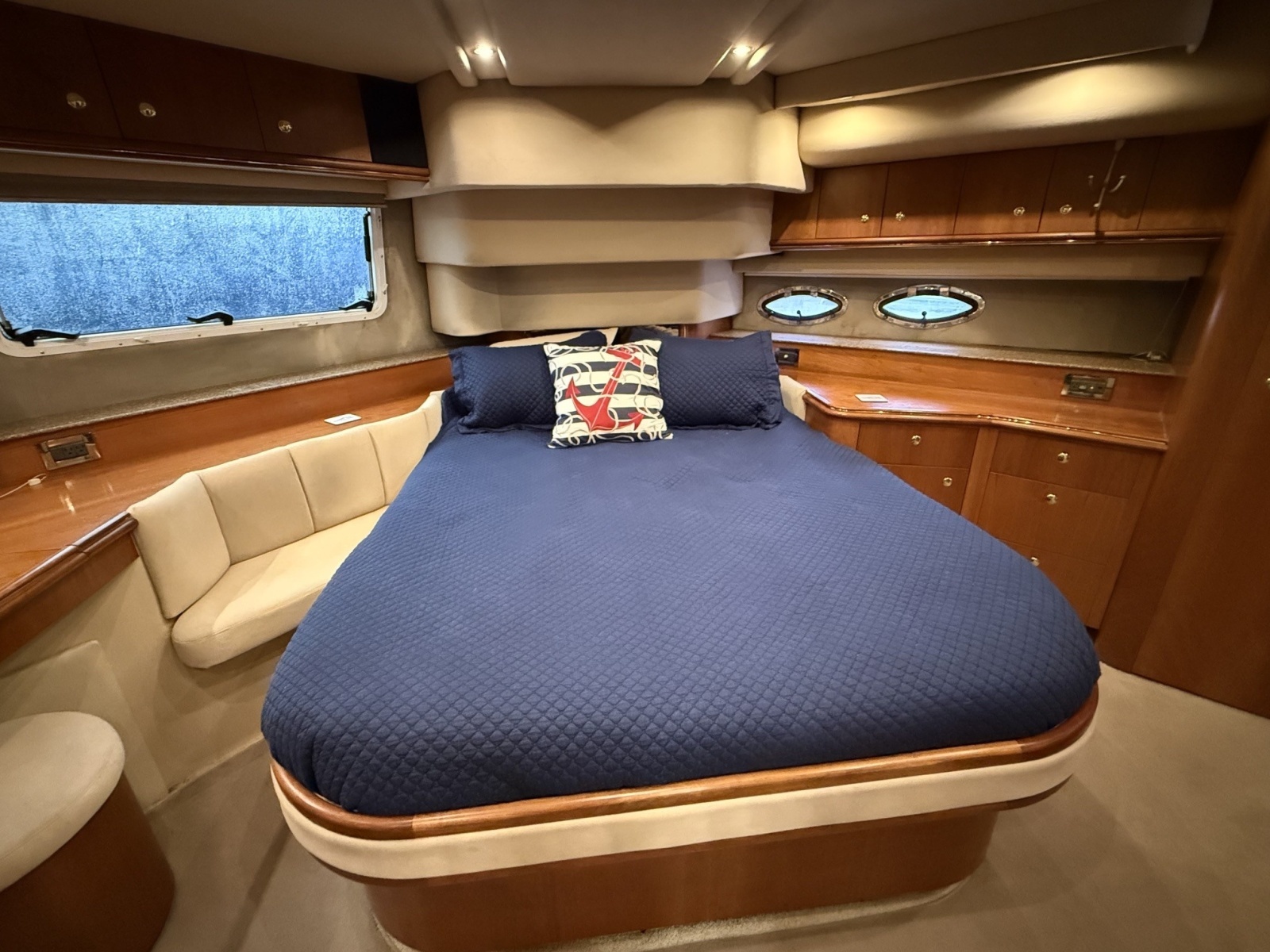 CAVU 46ft Cruisers Yachts Yacht For Sale