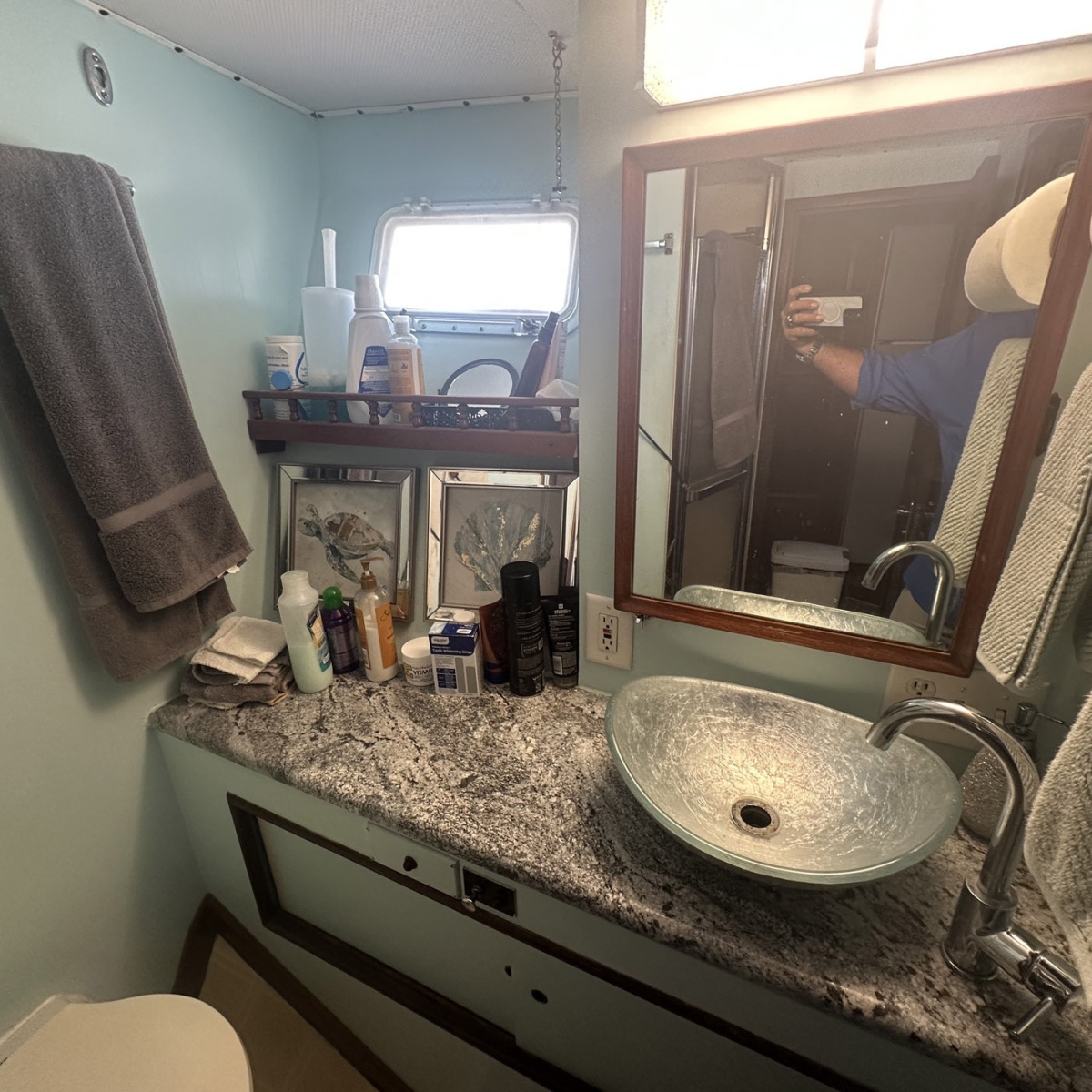 43' 1981 Hatteras 43 Convertible