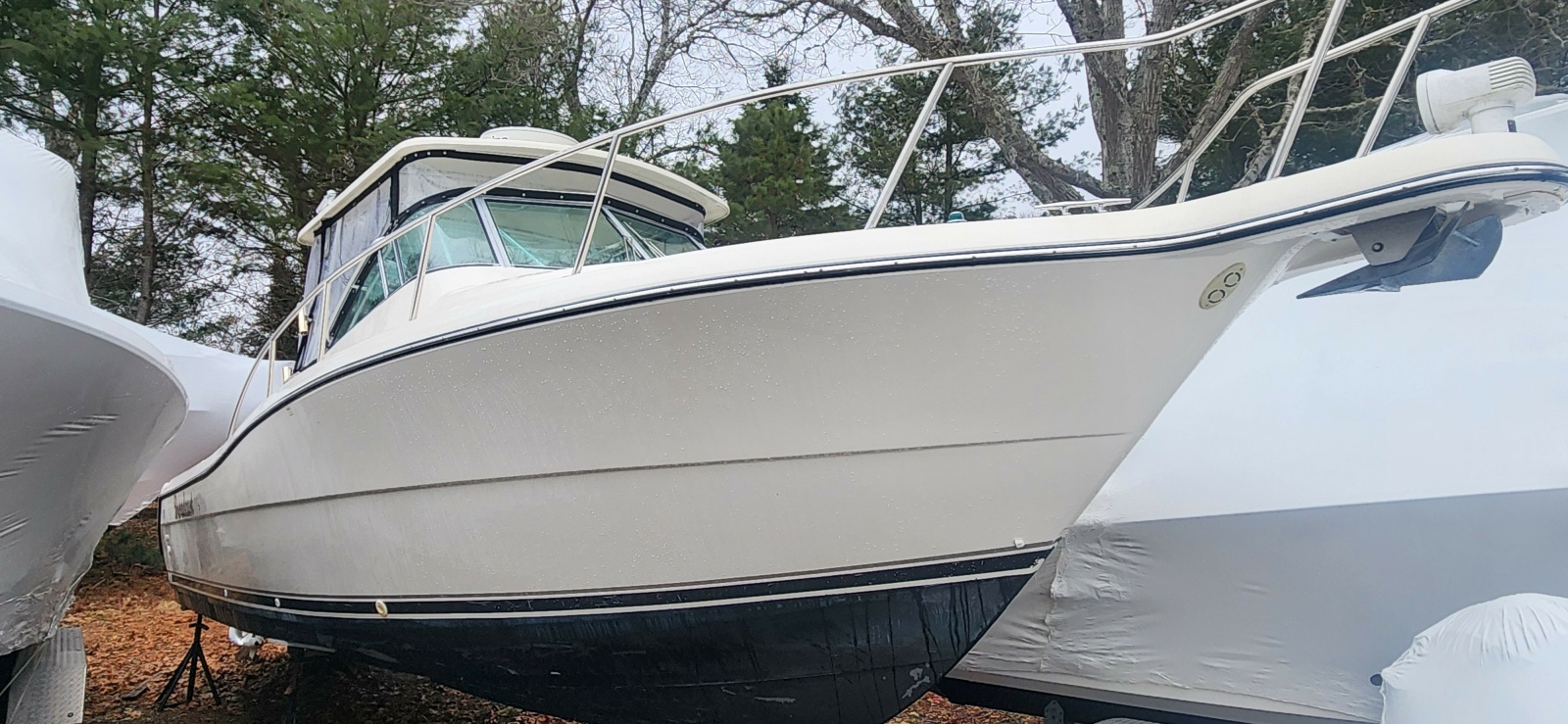 Broadcast 32ft Pursuit Yacht For Sale