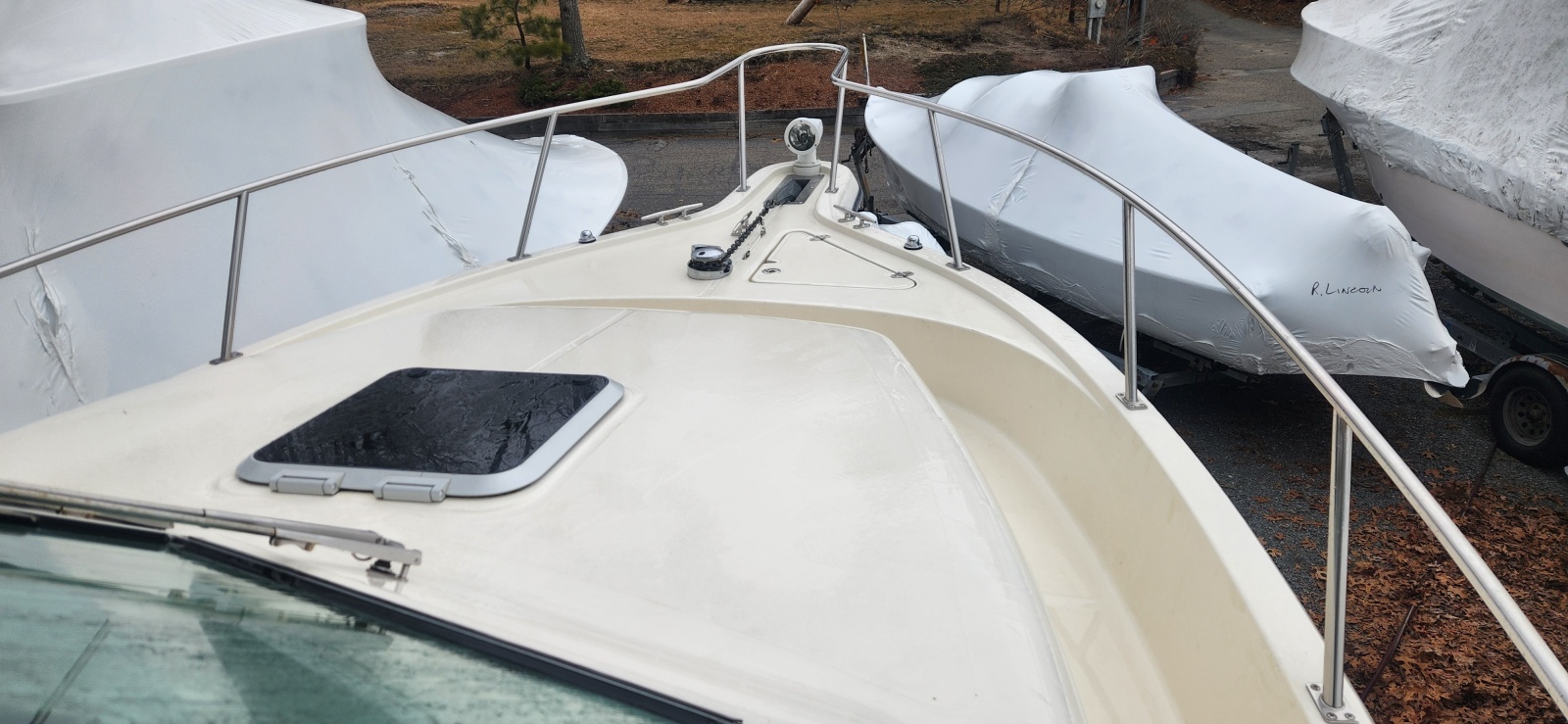 Broadcast 32ft Pursuit Yacht For Sale