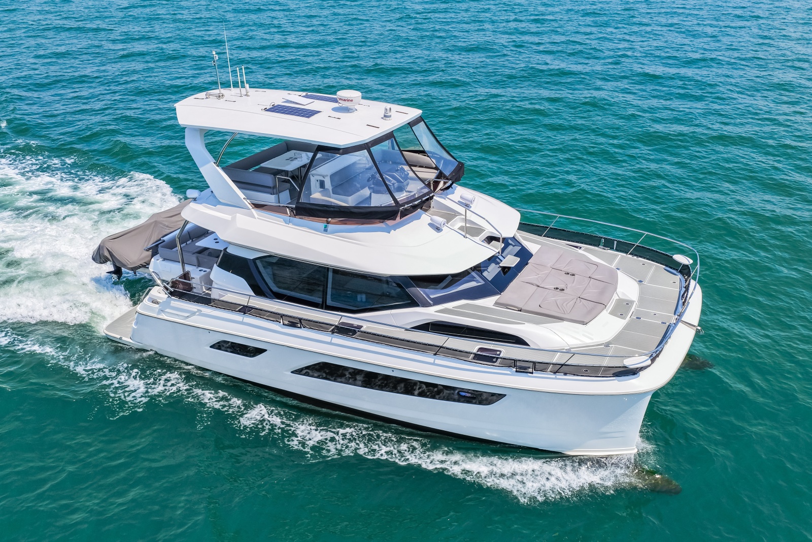 2021 44 Aquila MY Memories Not Dreams Starboard Profile