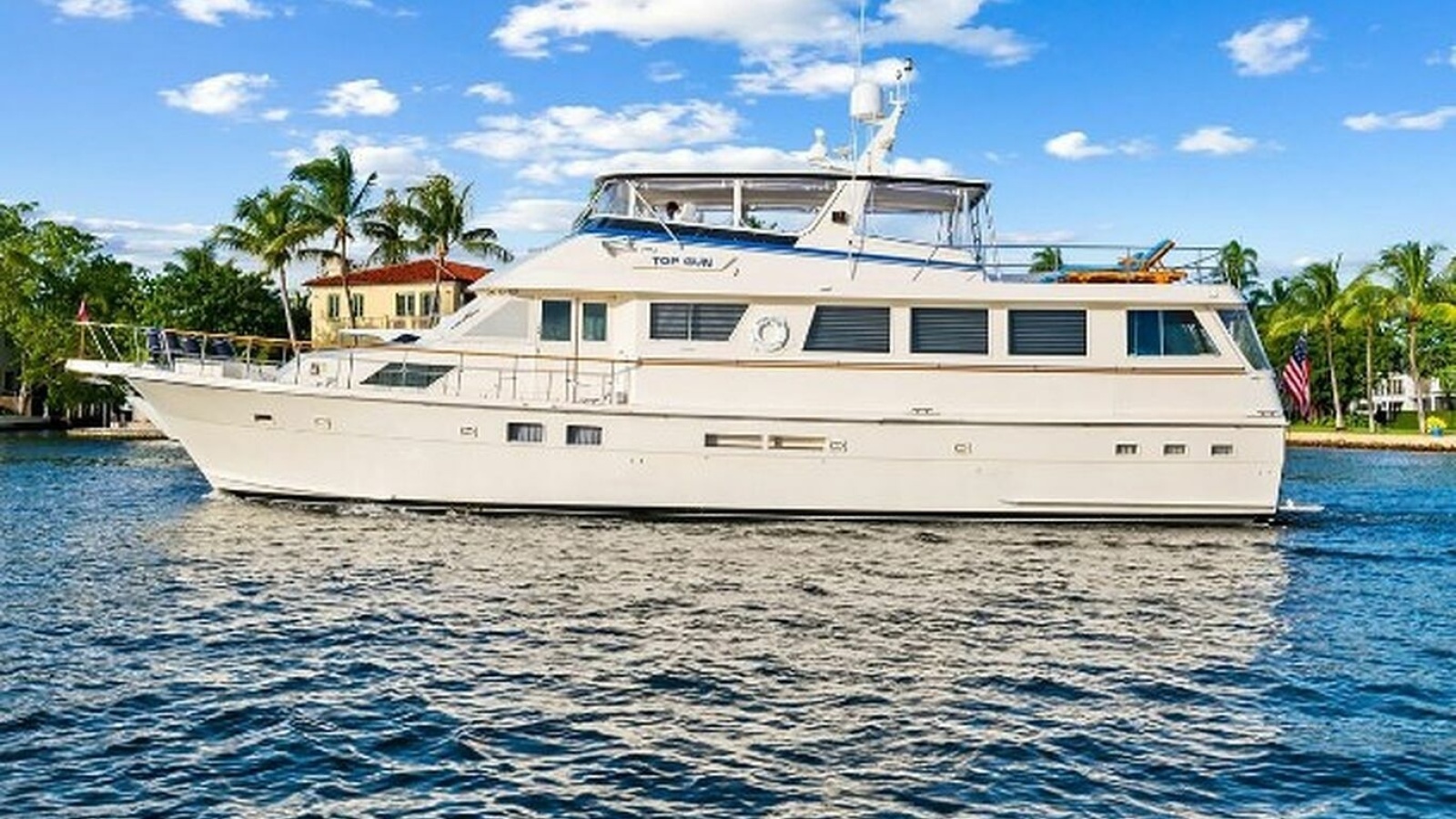 70' 1989 Hatteras Motor Yacht