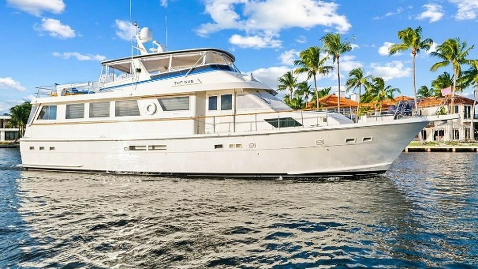 TOP GUN 70ft Hatteras Yacht For Sale