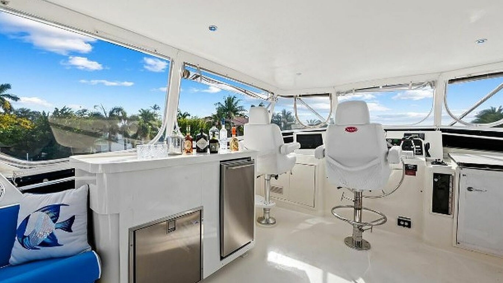 70' 1989 Hatteras Motor Yacht