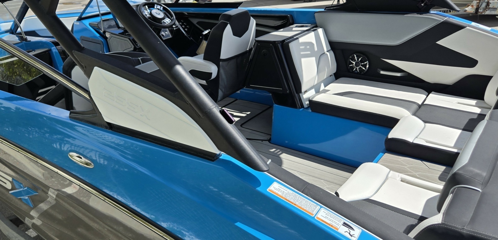 25ft Yamaha Boats Yacht For Sale