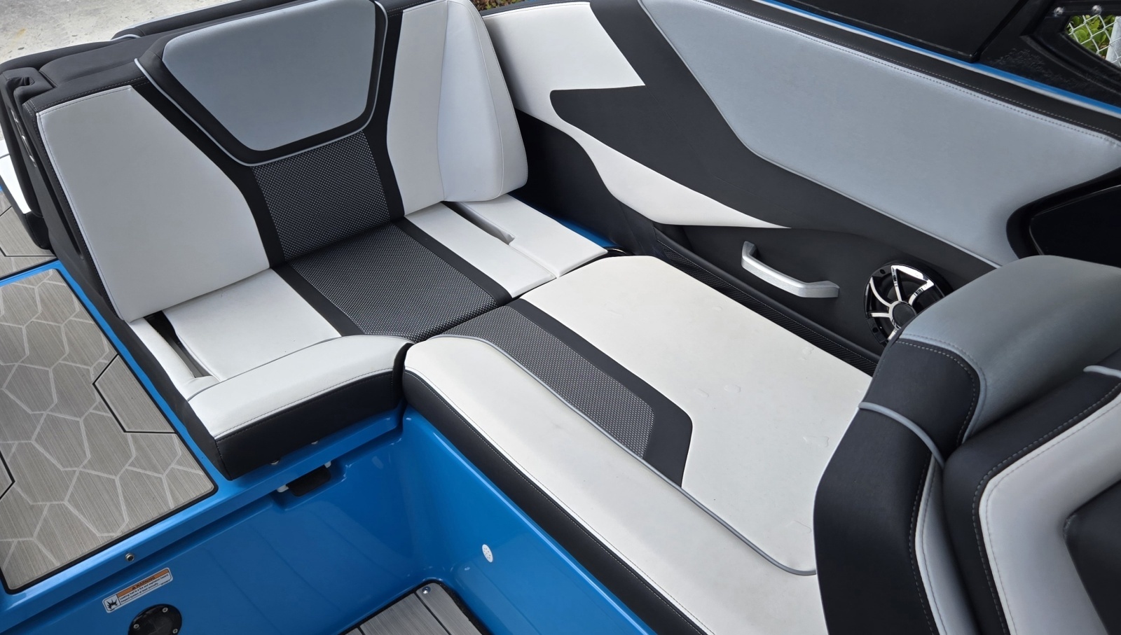 25ft Yamaha Boats Yacht For Sale