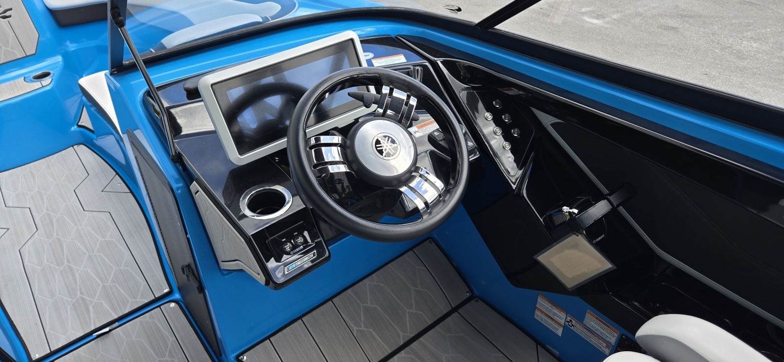 25ft Yamaha Boats Yacht For Sale