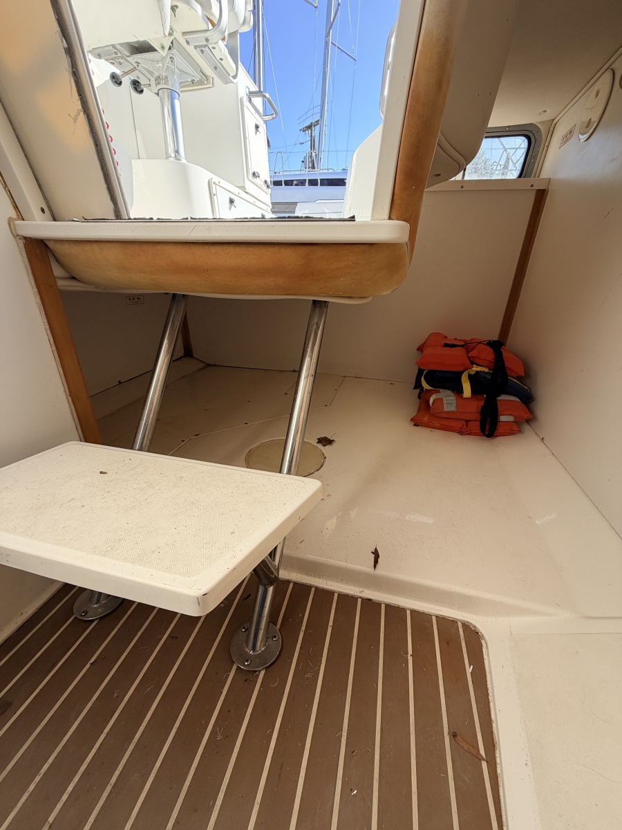 26' 2000 Boston Whaler 