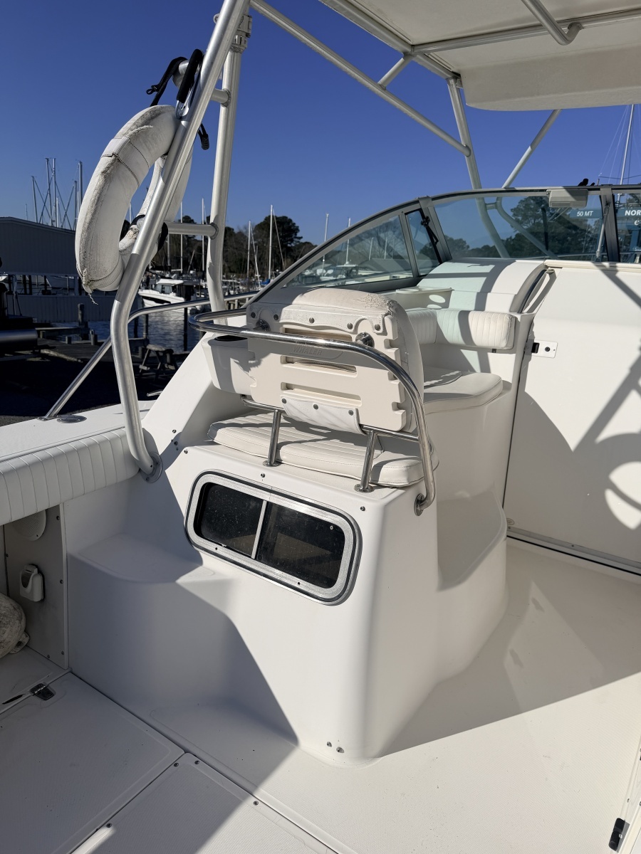 26ft Boston Whaler Yacht For Sale