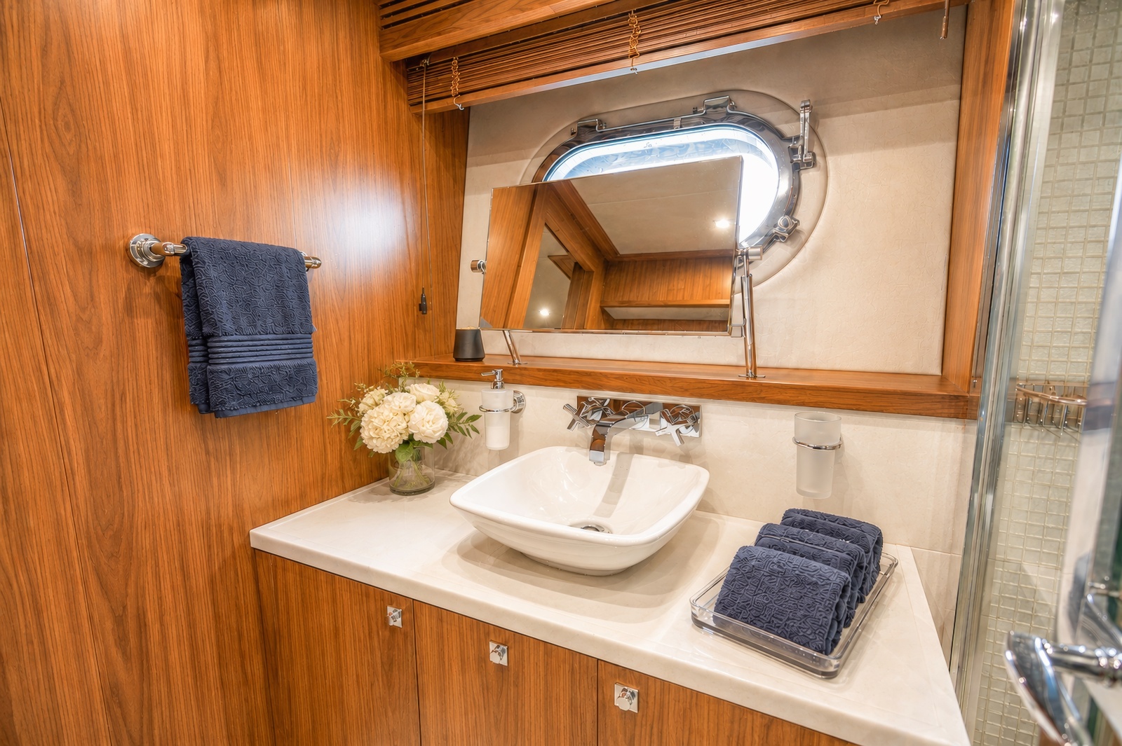2014 Sunseeker 131