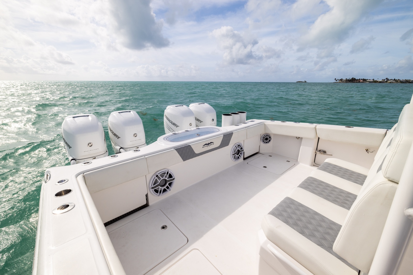 37' 2023 Invincible 37 Catamaran