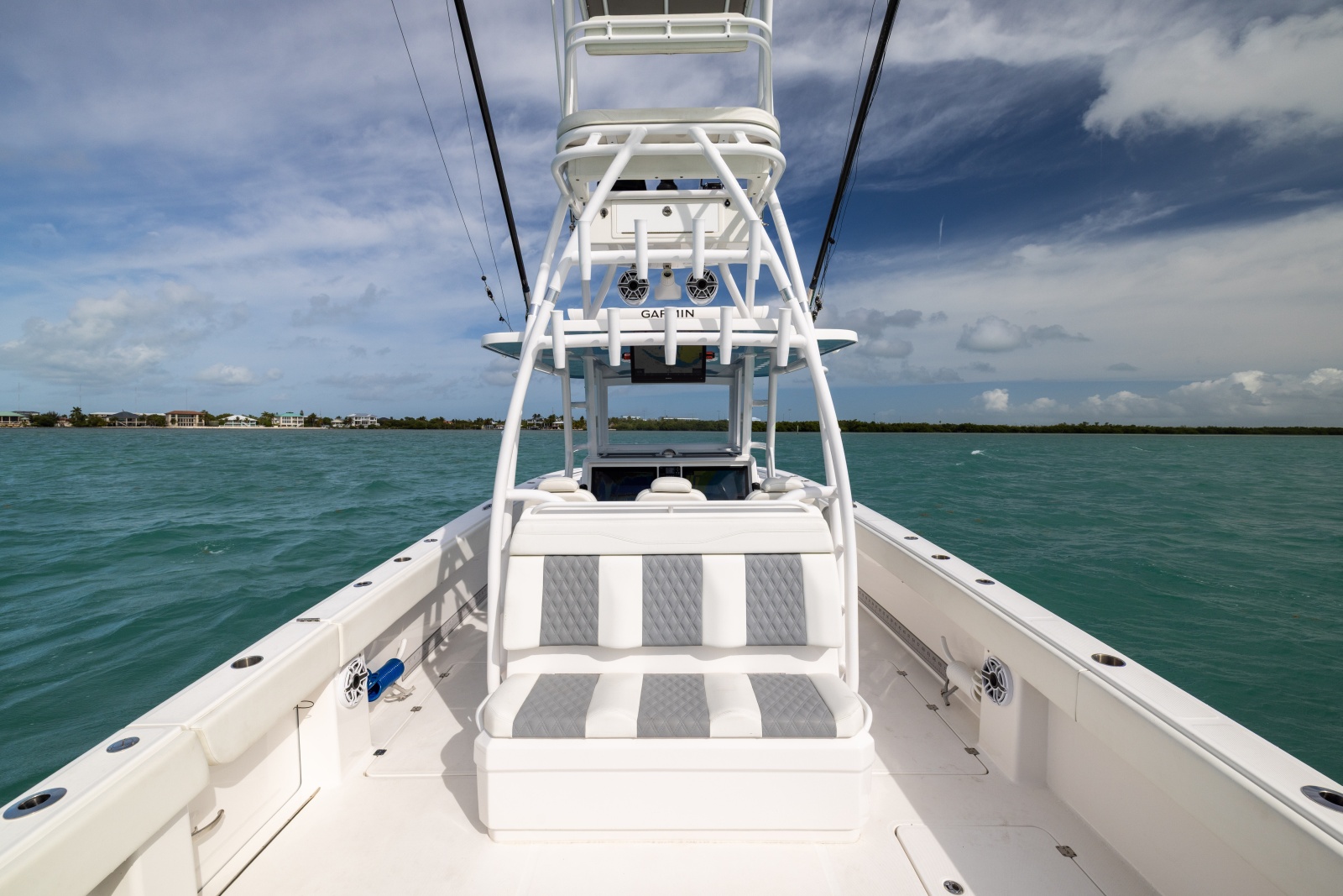 37' 2023 Invincible 37 Catamaran