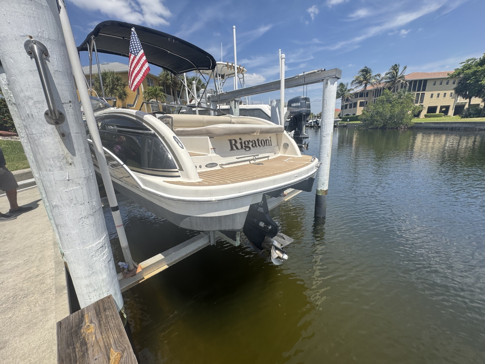 24' 2014 Formula Bowrider