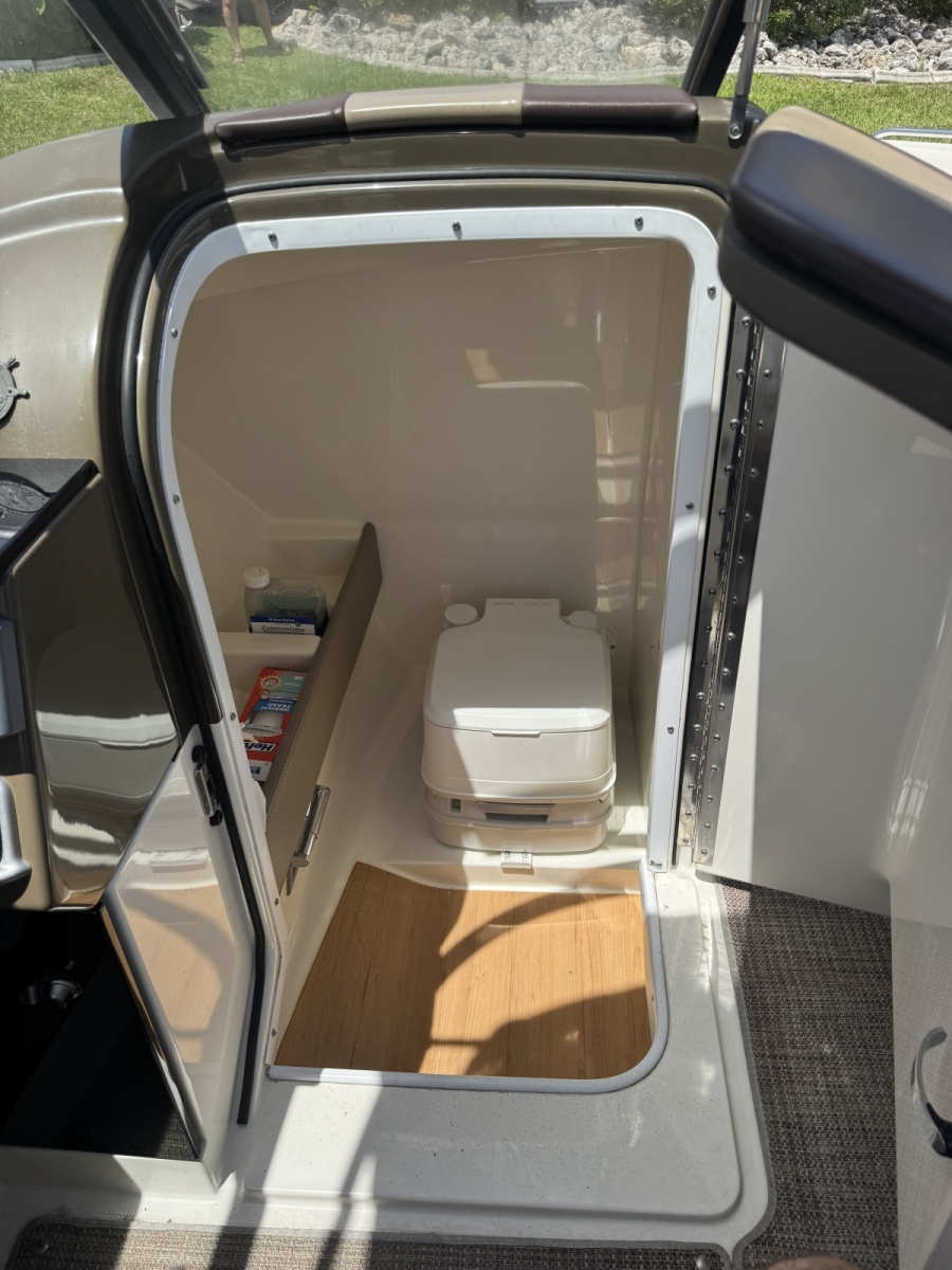 24' 2014 Formula Bowrider